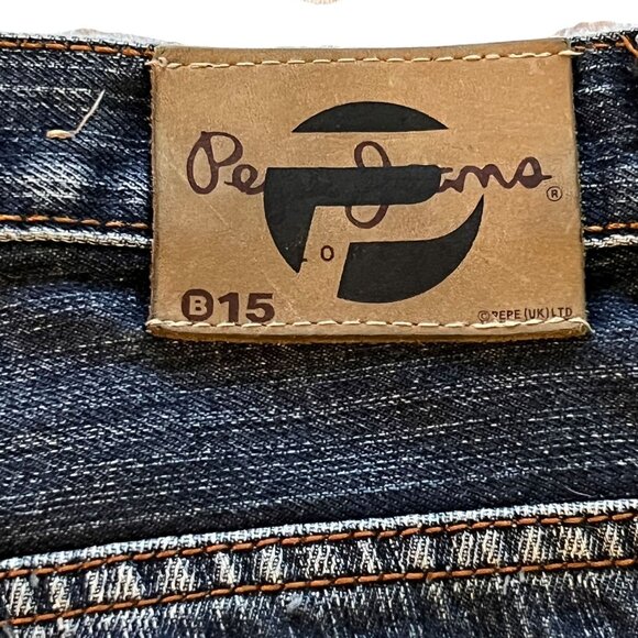 Pepe Jeans Denim Shorts AA Size 18 Youth Distressed 5 Pockets medium wash - Picture 7 of 12